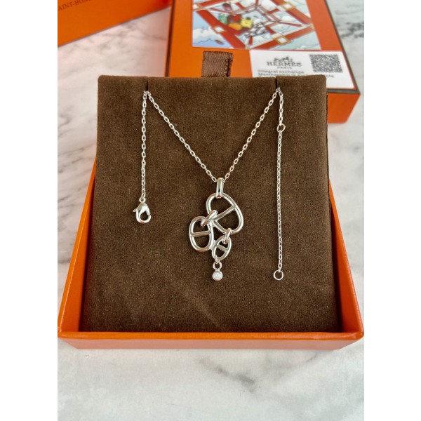 Hermes necklace