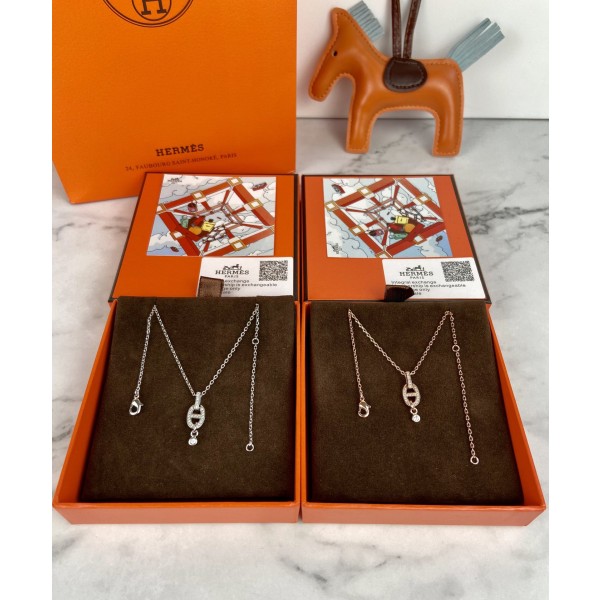 Hermes necklace