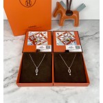 Hermes necklace