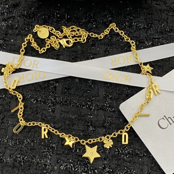 Dior necklace