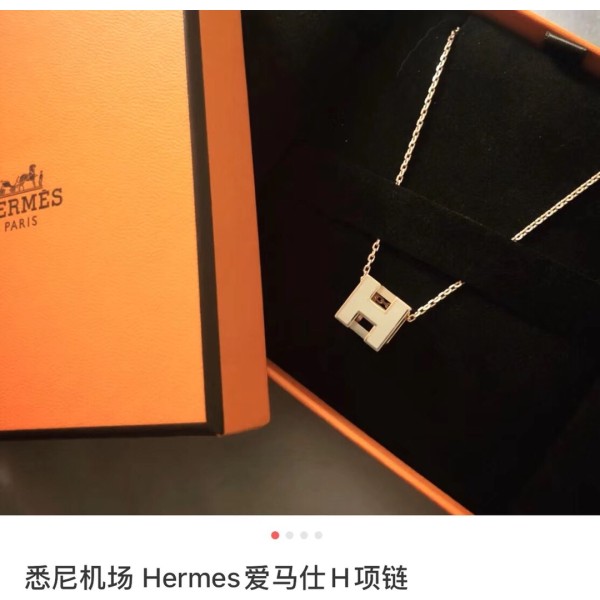 Hermes necklace