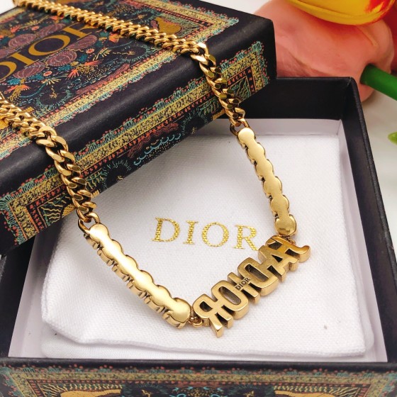 Dior necklace