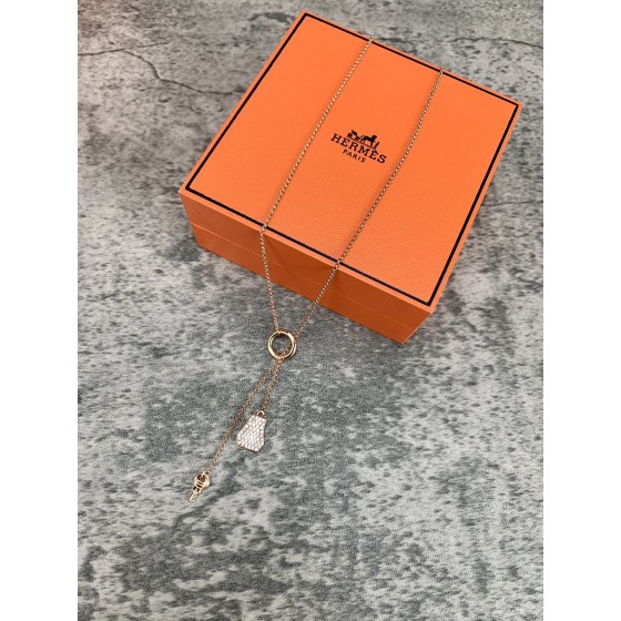 Hermes necklace