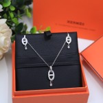 Hermes necklace