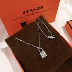 Hermes necklace