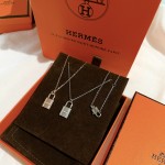 Hermes necklace