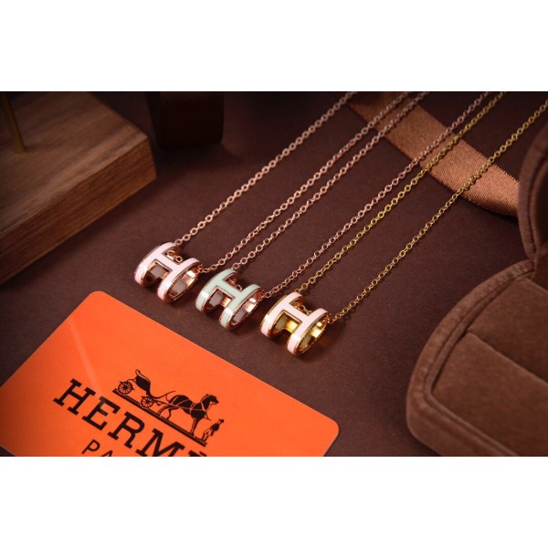 Hermes necklace