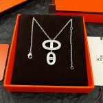 Hermes necklace
