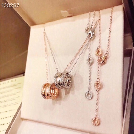 BVLGARI  necklace