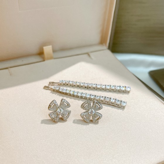 BVLGARI  earrings