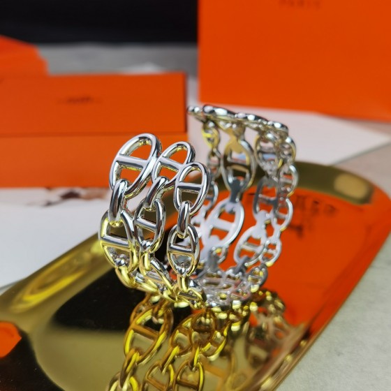Hermes bracelet