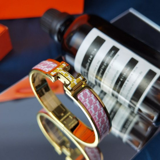 Hermes bracelet