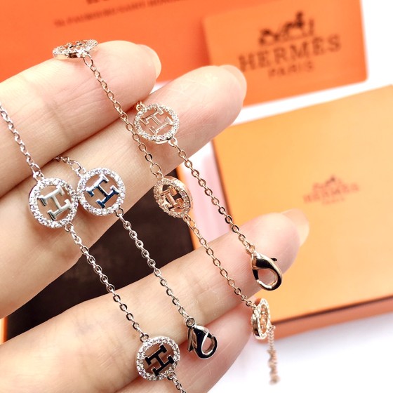 Hermes bracelet