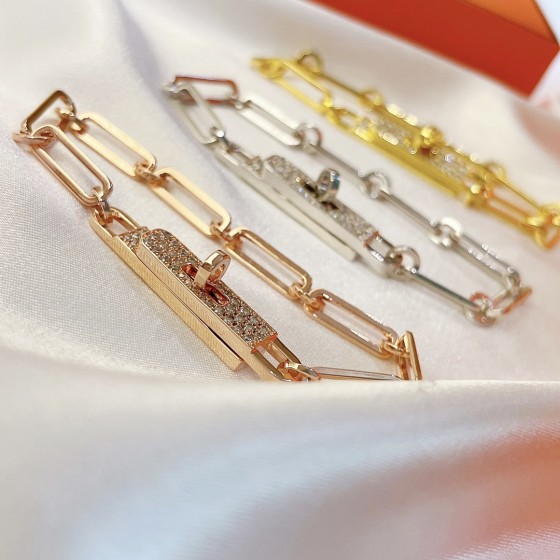 Hermes bracelet