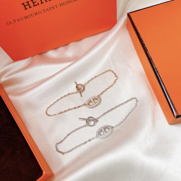 Hermes bracelet