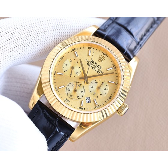 Rolex . The bezel adopts 48 Slovak diamonds