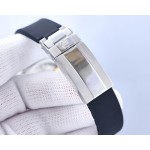 Rolex inlaid with 160 Slower diamonds