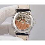 Blancpain - This functional watch comes from the classic Blancpain collection