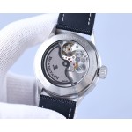 Blancpain - This functional watch comes from the classic Blancpain collection