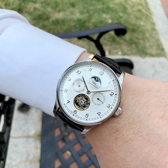 IWC- Pilot's Watches Entry-level luxury watches with automatic mechanical movements