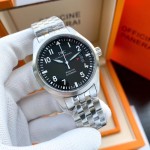 IWC- Pilot's Watch Mark XVIII Heritage with automatic mechanism imported from Asia