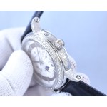 Vacheron Constantin Hand-engraved watches