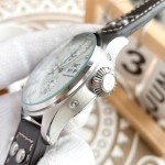 IWC- Fine men's watches Fully automatic mechanical movement, top 316 steel case and strap