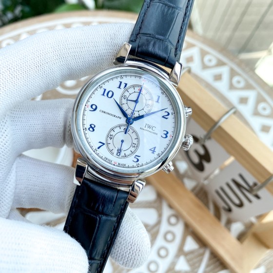 IWC- Fine men's watches Fully automatic mechanical movement, top 316 steel case and strap