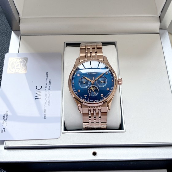 IWC- Portuguese Collection, Model:IW344202 Built-in automatic mechanical movement