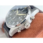 IWC- IWC 3777 Pilot's Watch Chronograph, movement synchronized with the original, anti-glare blue coating on both sides