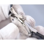 Jaeger-LeCoultre Flip Full Diamond Collection