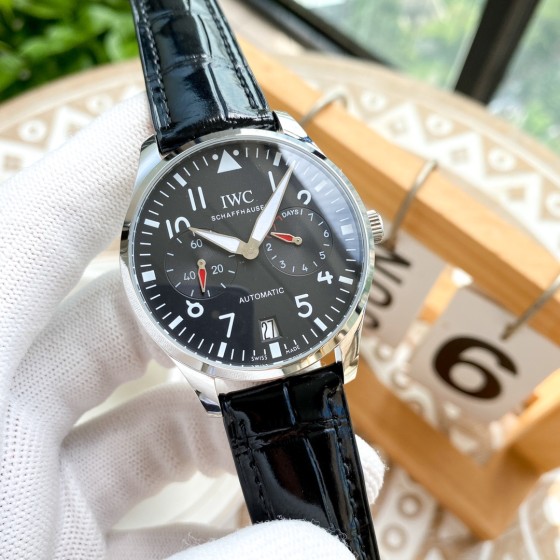 IWC- Las Vegas Roulette Top 316 stainless steel case strap with mineral super mirror