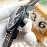 IWC- Pilot's Watches, Fine Men's Watches, Multifunctional Design Mineral Superlens