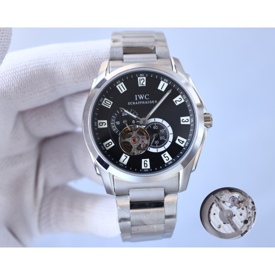 IWC- Built-in Japanese original 82s7 movement Sapphire scratch-resistant mirror 316 steel case Imported calfskin strap