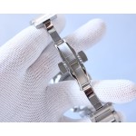 IWC- Built-in Japanese original 82s7 movement Sapphire scratch-resistant mirror 316 steel case Imported calfskin strap