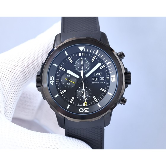 IWC- Aquatimer "Jacques-Yves Cousteau Adventure Special Edition IW376805 Cousteau Adventure Special Edition IW376805