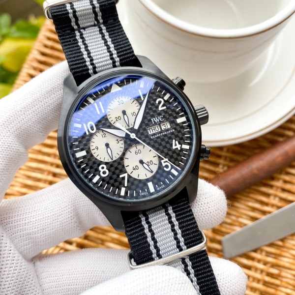 IWC- Aquatimer "Jacques-Yves Cousteau Adventure Special Edition IW376805 Cousteau Adventure Special Edition IW376805