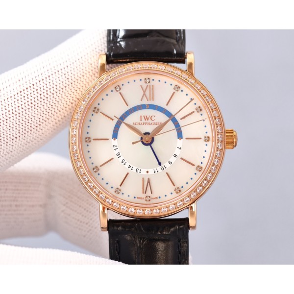 IWC- Portofino Men's Watch Movement EAT2836 in imported calfskin