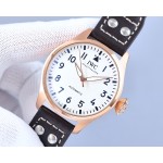 IWC- Presented in a purer design Built-in automatic mechanical movement