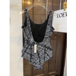 迪奥新款连体泳衣