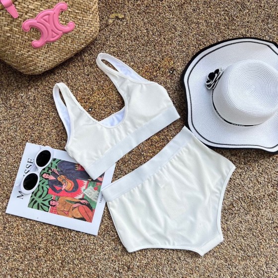 CHANEL New separates swimming costume