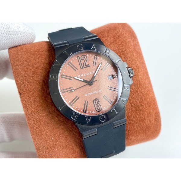 Bulgari ALU M INIU M watch series