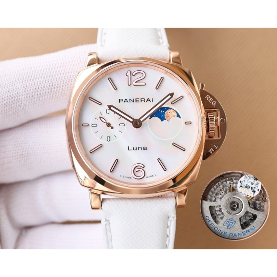 Panerai- SUBMERSIBLE Stealth Series