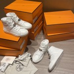 Hermes latest Kelly buckle small white shoes sneakers
