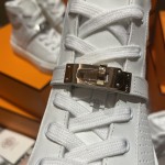 Hermes latest Kelly buckle small white shoes sneakers