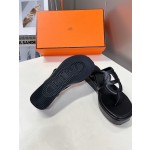 Hermes thick bottom H drag