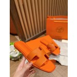 Hermes new revision of the first layer of cowhide