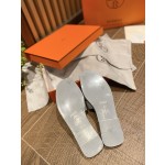 Hermes new revision of the first layer of cowhide