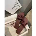 Hermes Pig Nose Classic Slippers