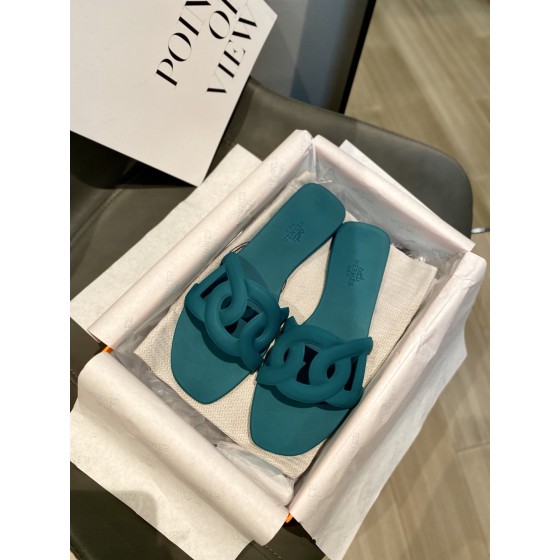 Hermes Pig Nose Classic Slippers